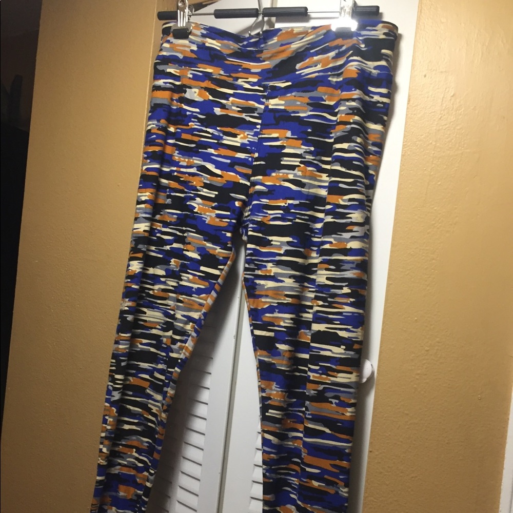 Lularoe new tall/curvy leggings